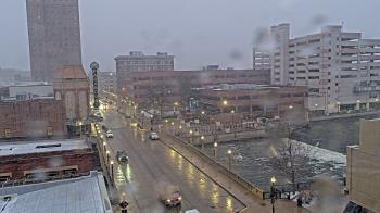 Weather camera view of City of Aurora IL.