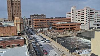 Weather camera view of City of Aurora IL.