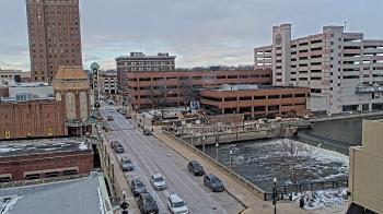 Weather camera view of City of Aurora IL.