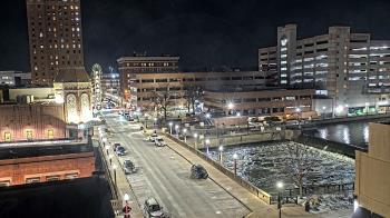 Weather camera view of City of Aurora IL.
