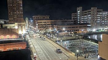 Weather camera view of City of Aurora IL.