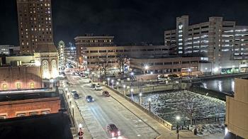 Weather camera view of City of Aurora IL.