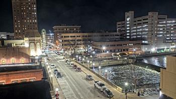 Weather camera view of City of Aurora IL.