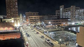 Weather camera view of City of Aurora IL.