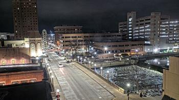 Weather camera view of City of Aurora IL.