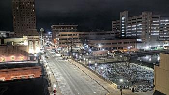 Weather camera view of City of Aurora IL.