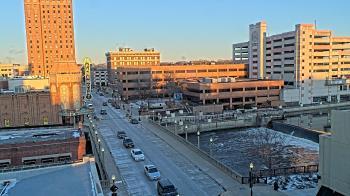 Weather camera view of City of Aurora IL.