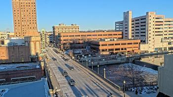 Weather camera view of City of Aurora IL.
