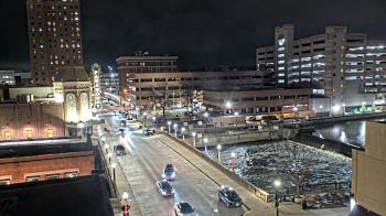 Weather camera view of City of Aurora IL.