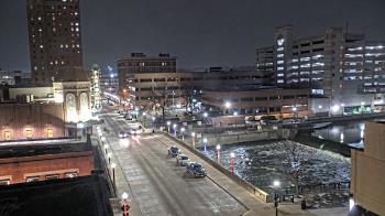 Weather camera view of City of Aurora IL.