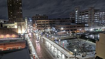 Weather camera view of City of Aurora IL.