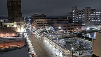 Weather camera view of City of Aurora IL.