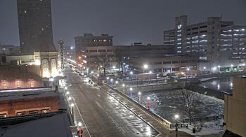 Weather camera view of City of Aurora IL.