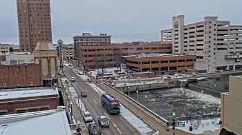 Weather camera view of City of Aurora IL.