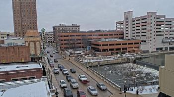 Weather camera view of City of Aurora IL.