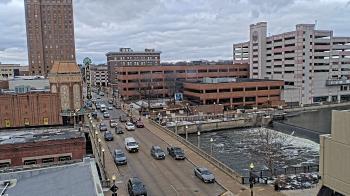 Weather camera view of City of Aurora IL.