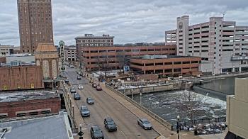 Weather camera view of City of Aurora IL.