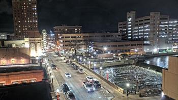 Weather camera view of City of Aurora IL.