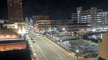 Weather camera view of City of Aurora IL.