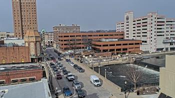 Weather camera view of City of Aurora IL.