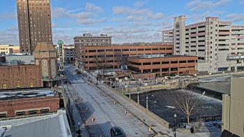 Weather camera view of City of Aurora IL.