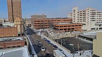 Weather camera view of City of Aurora IL.