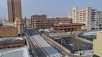Weather camera view of City of Aurora IL.