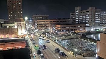 Weather camera view of City of Aurora IL.