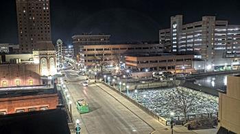 Weather camera view of City of Aurora IL.