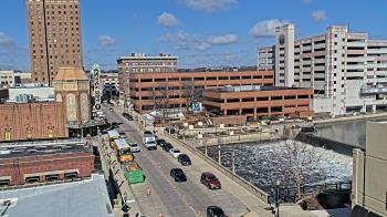 Weather camera view of City of Aurora IL.