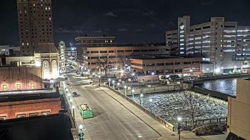 Weather camera view of City of Aurora IL.