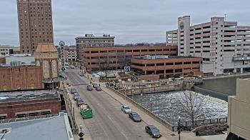 Weather camera view of City of Aurora IL.