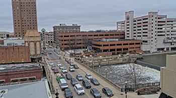 Weather camera view of City of Aurora IL.