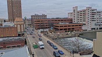 Weather camera view of City of Aurora IL.
