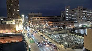 Weather camera view of City of Aurora IL.
