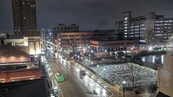Weather camera view of City of Aurora IL.