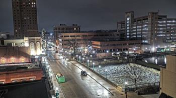 Weather camera view of City of Aurora IL.