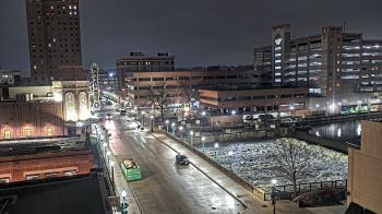 Weather camera view of City of Aurora IL.