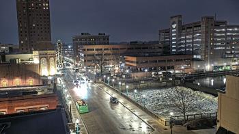 Weather camera view of City of Aurora IL.