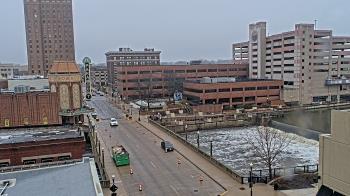 Weather camera view of City of Aurora IL.