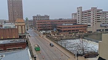 Weather camera view of City of Aurora IL.