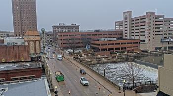 Weather camera view of City of Aurora IL.