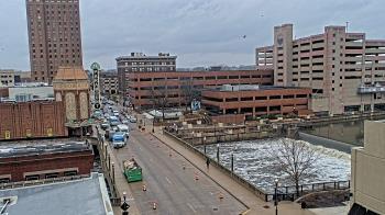 Weather camera view of City of Aurora IL.