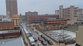 Weather camera view of City of Aurora IL.