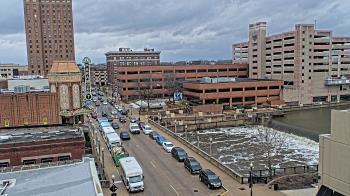 Weather camera view of City of Aurora IL.