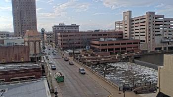 Weather camera view of City of Aurora IL.
