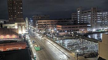 Weather camera view of City of Aurora IL.
