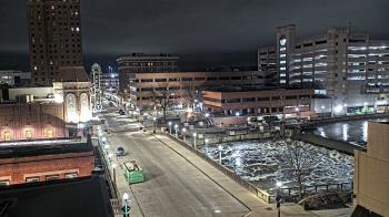 Weather camera view of City of Aurora IL.