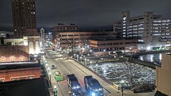 Weather camera view of City of Aurora IL.