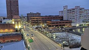 Weather camera view of City of Aurora IL.